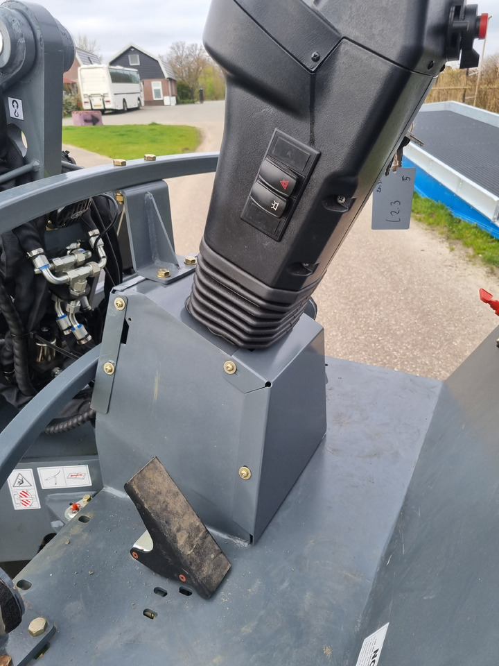 Jaunā Riteņu iekrāvējs WCM L2316: foto 27
