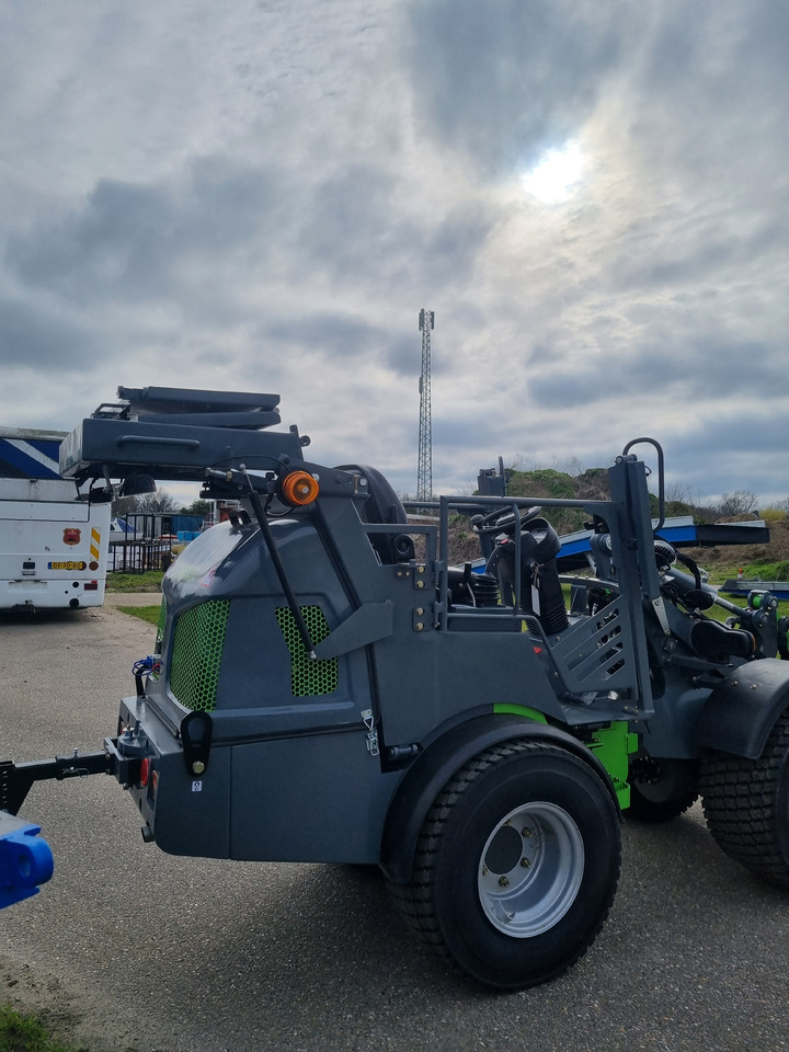 WCM L2316 - Riteņu iekrāvējs: foto 4 WCM L2316 - Riteņu iekrāvējs: foto 4