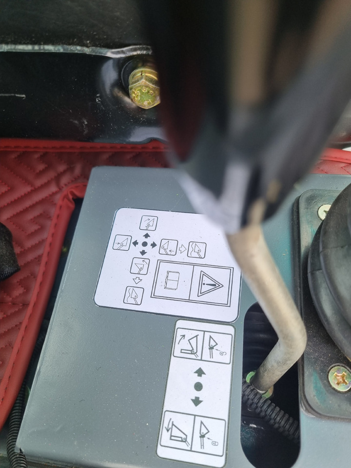 WCM L2412 - Riteņu iekrāvējs: foto 5 WCM L2412 - Riteņu iekrāvējs: foto 5