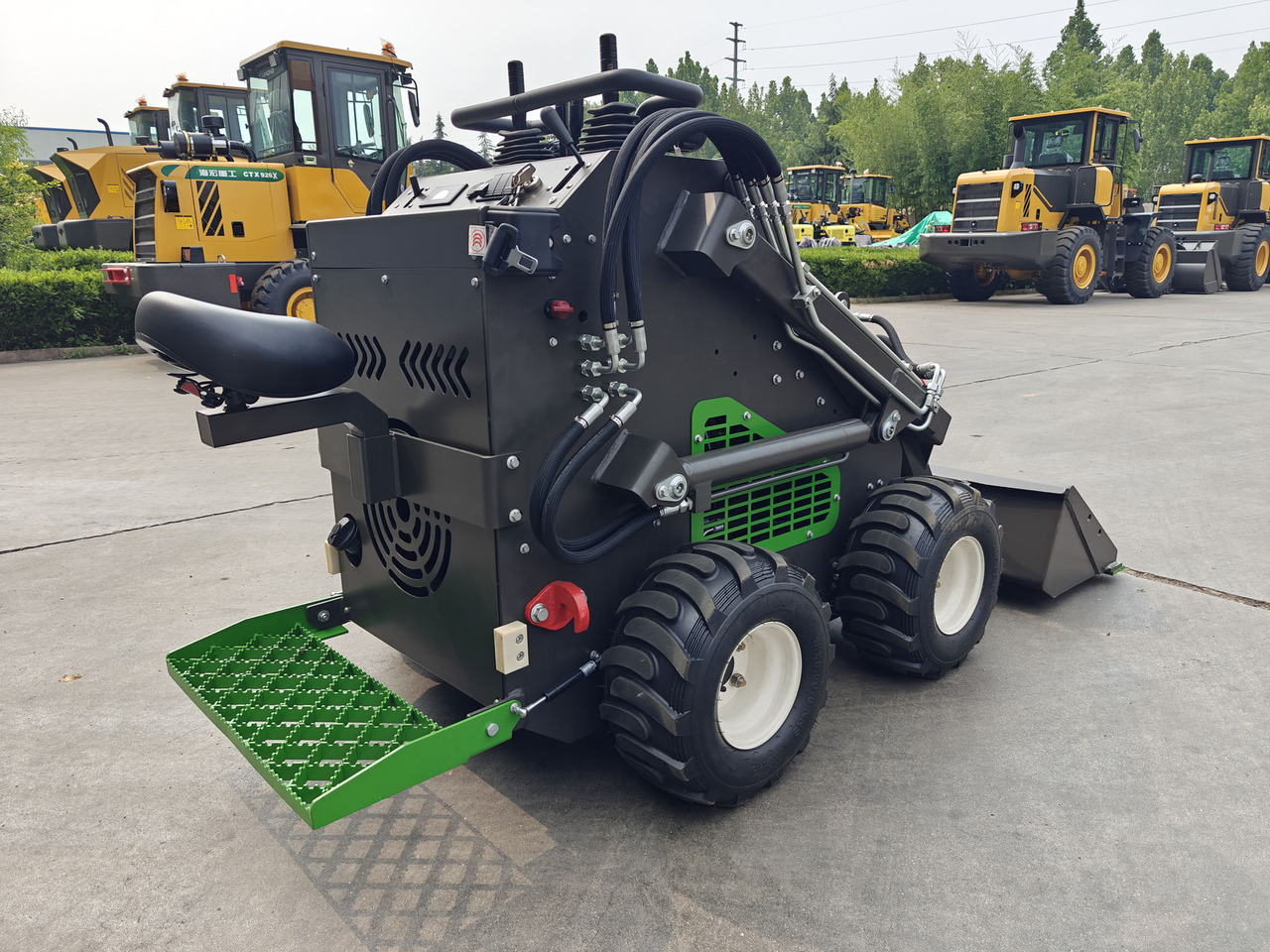 Kompaktiekrāvējs WCM-SL380: foto 6