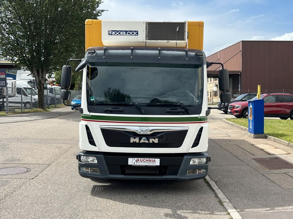MAN TGL 8.220 Kühlkoffer 5,26m LBW Klima Luftgef. MAN TGL 8.220 Kühlkoffer 5,26m LBW Klima Luftgef. - Komercauto refrižerators: foto 2 MAN TGL 8.220 Kühlkoffer 5,26m LBW Klima Luftgef. MAN TGL 8.220 Kühlkoffer 5,26m LBW Klima Luftgef. - Komercauto refrižerators: foto 2