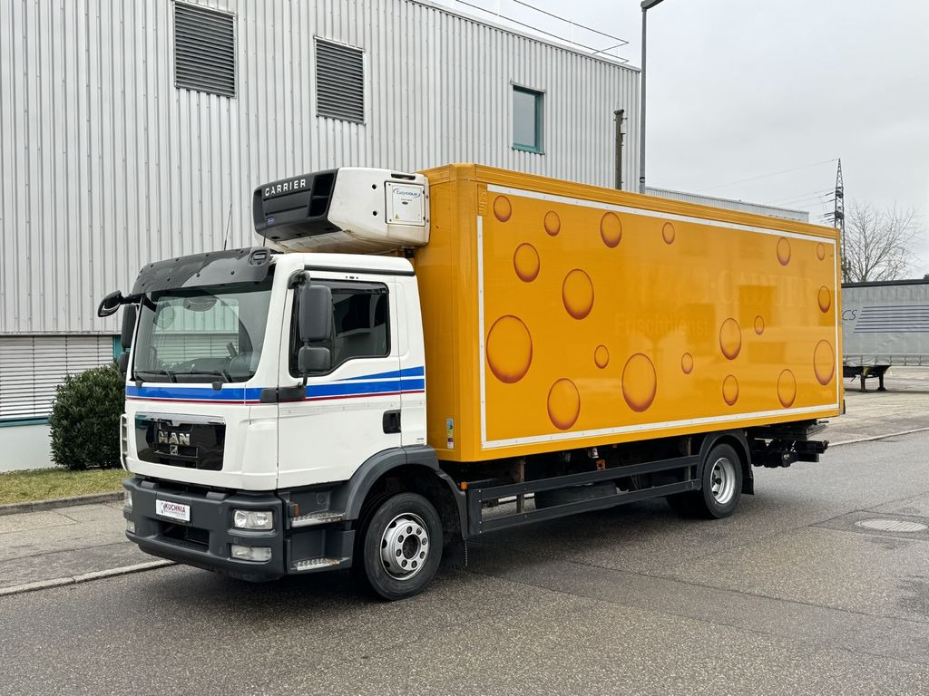 MAN TGM 12.250 Tiefkühlkoffer 6,9m SUPRA 850 LBW E5 MAN TGM 12.250 Tiefkühlkoffer 6,9m SUPRA 850 LBW E5 - Kravas automašīna refrižerators: foto 3 MAN TGM 12.250 Tiefkühlkoffer 6,9m SUPRA 850 LBW E5 MAN TGM 12.250 Tiefkühlkoffer 6,9m SUPRA 850 LBW E5 - Kravas automašīna refrižerators: foto 3