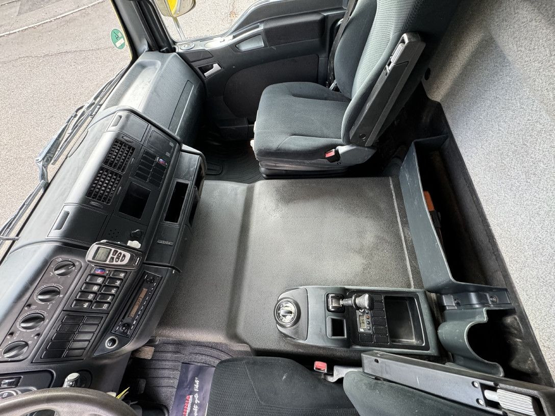 Kravas automašīna pašizgāzējs MAN TGM 18.340 4x4 ALLRAD MEILLER 3-S Kipper AHK: foto 21 Kravas automašīna pašizgāzējs MAN TGM 18.340 4x4 ALLRAD MEILLER 3-S Kipper AHK: foto 21