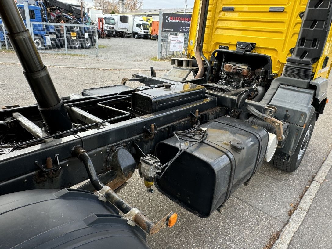 Kravas automašīna pašizgāzējs MAN TGM 18.340 4x4 ALLRAD MEILLER 3-S Kipper AHK: foto 29 Kravas automašīna pašizgāzējs MAN TGM 18.340 4x4 ALLRAD MEILLER 3-S Kipper AHK: foto 29