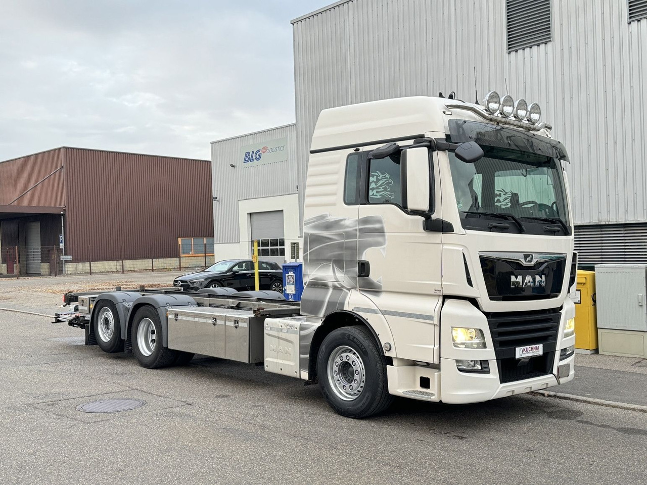 MAN TGX 26.500 XLX Lenkachse BDF 7,15-7,45 u-LBW 2t - Konteineru vedējs/ Kravas automašīna ar noņemamā virsbūve: foto 5 MAN TGX 26.500 XLX Lenkachse BDF 7,15-7,45 u-LBW 2t - Konteineru vedējs/ Kravas automašīna ar noņemamā virsbūve: foto 5