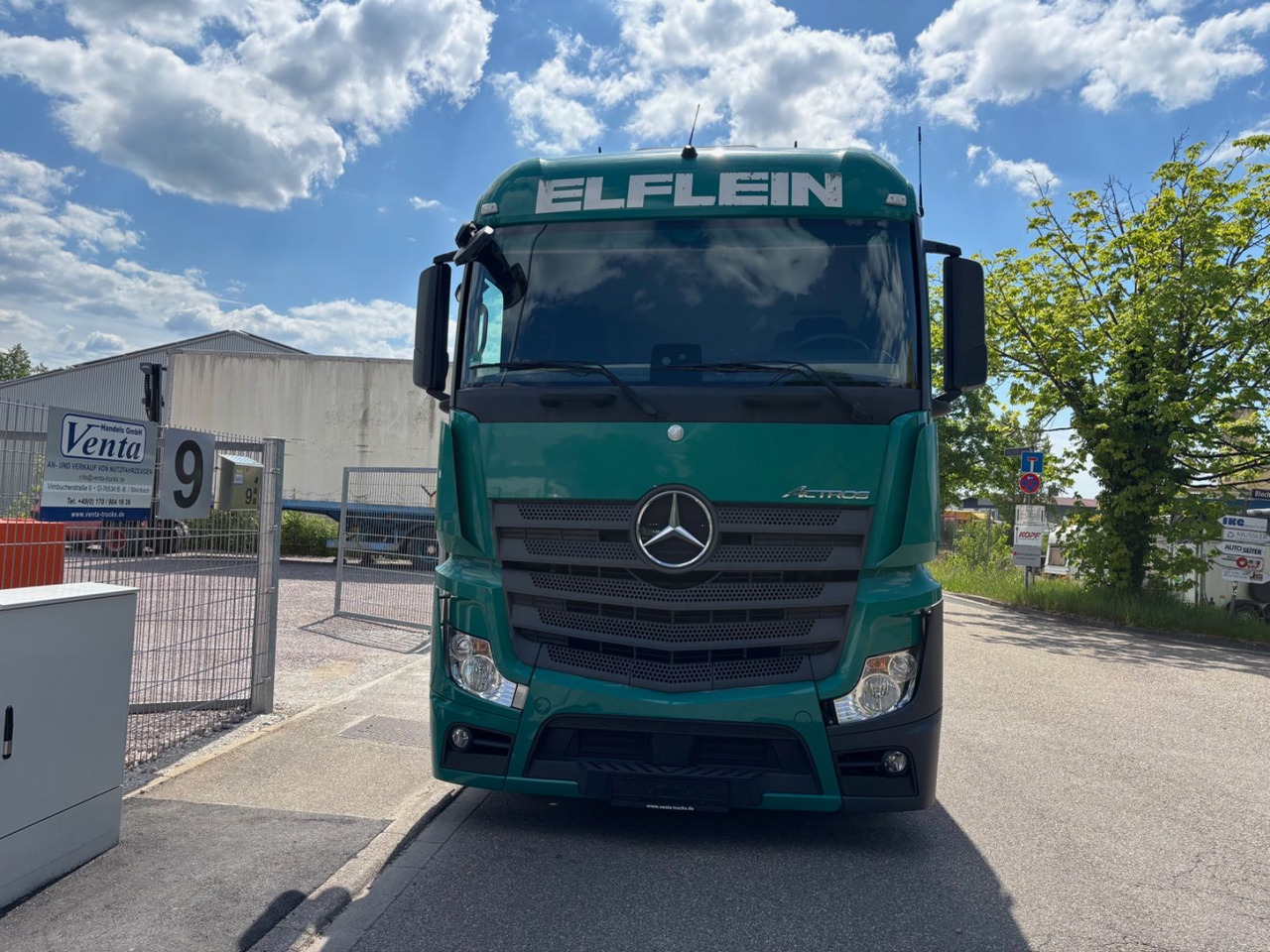 Mercedes-Benz Actros 1843 LL StreamSpace, Mega - Vilcējs: foto 2 Mercedes-Benz Actros 1843 LL StreamSpace, Mega - Vilcējs: foto 2