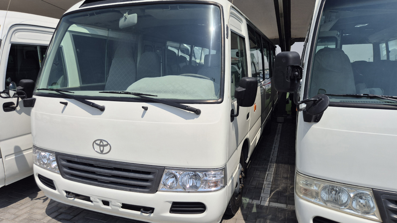 TOYOTA Coaster ... 30 places ... Climatisé - Mikroautobuss, Pasažieru furgons: foto 1 TOYOTA Coaster ... 30 places ... Climatisé - Mikroautobuss, Pasažieru furgons: foto 1