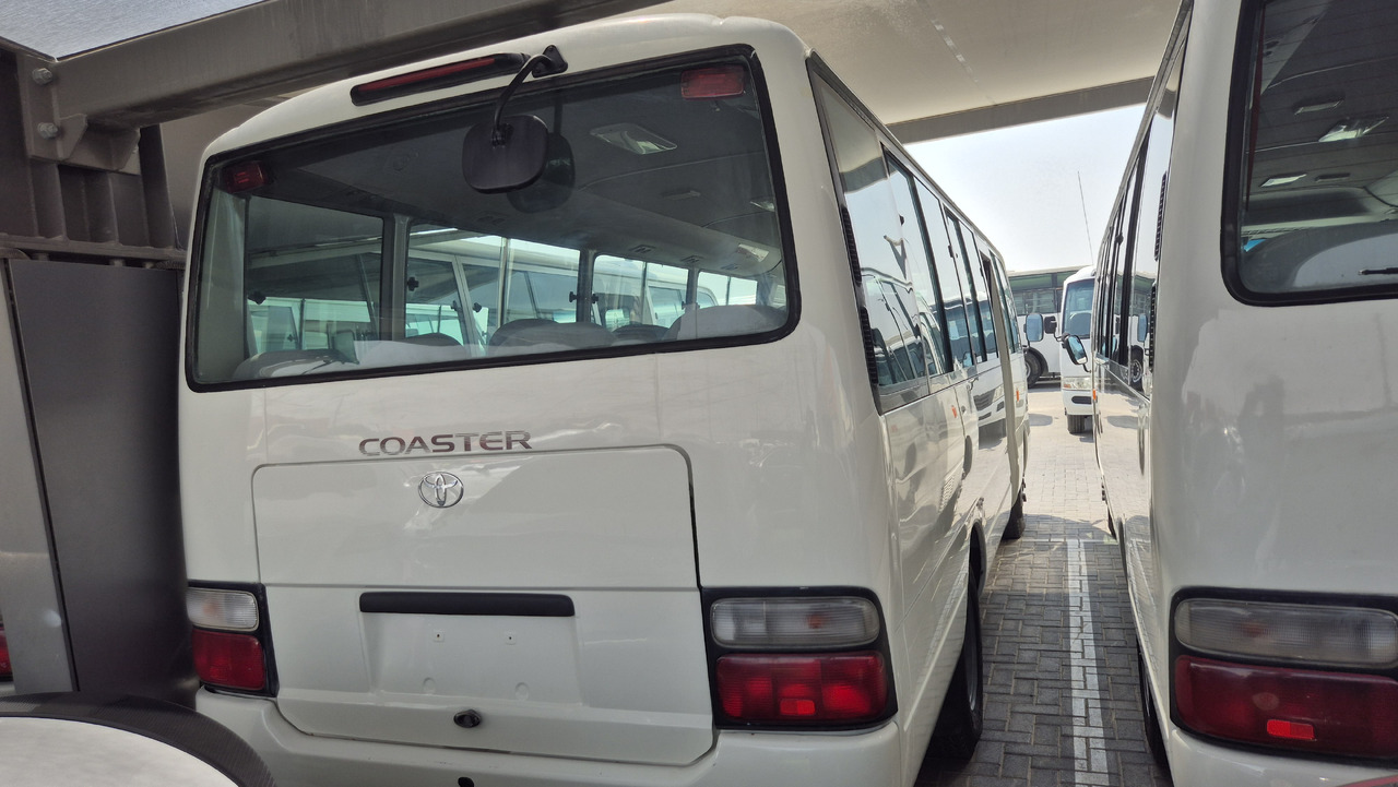TOYOTA Coaster ... 30 places ... Climatisé - Mikroautobuss, Pasažieru furgons: foto 2 TOYOTA Coaster ... 30 places ... Climatisé - Mikroautobuss, Pasažieru furgons: foto 2