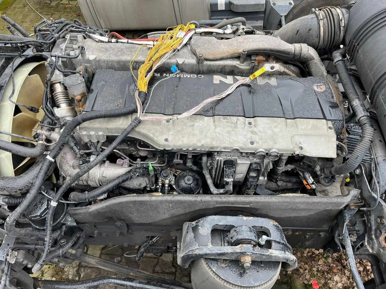 MAN D2066LF85 truck - Dzinējs - Kravas automašīna: foto 2 MAN D2066LF85 truck - Dzinējs - Kravas automašīna: foto 2