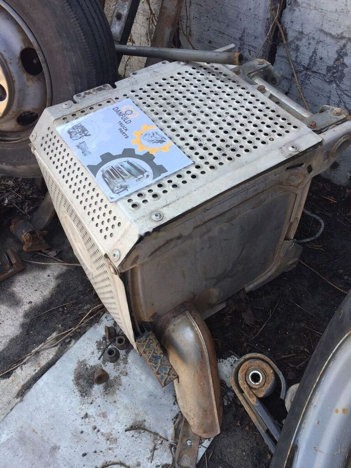 Mercedes-Benz Axor OM457LA truck - Katalizators - Kravas automašīna: foto 2 Mercedes-Benz Axor OM457LA truck - Katalizators - Kravas automašīna: foto 2