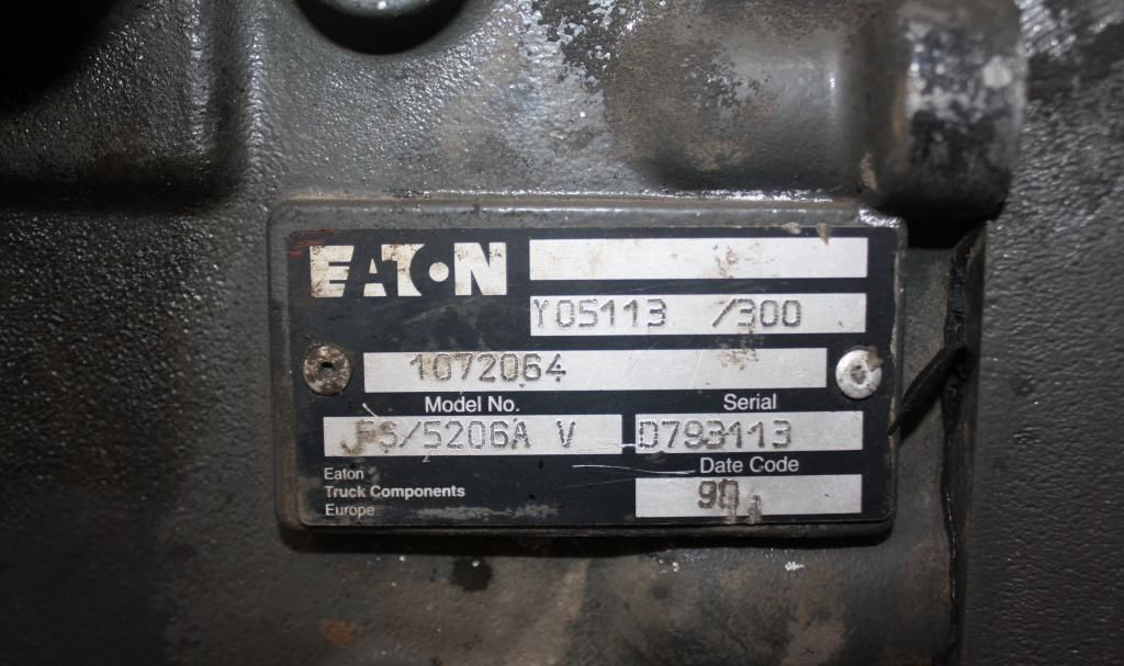 Pārnesumkārba - Kravas automašīna Volvo FS5206A   Volvo: foto 6