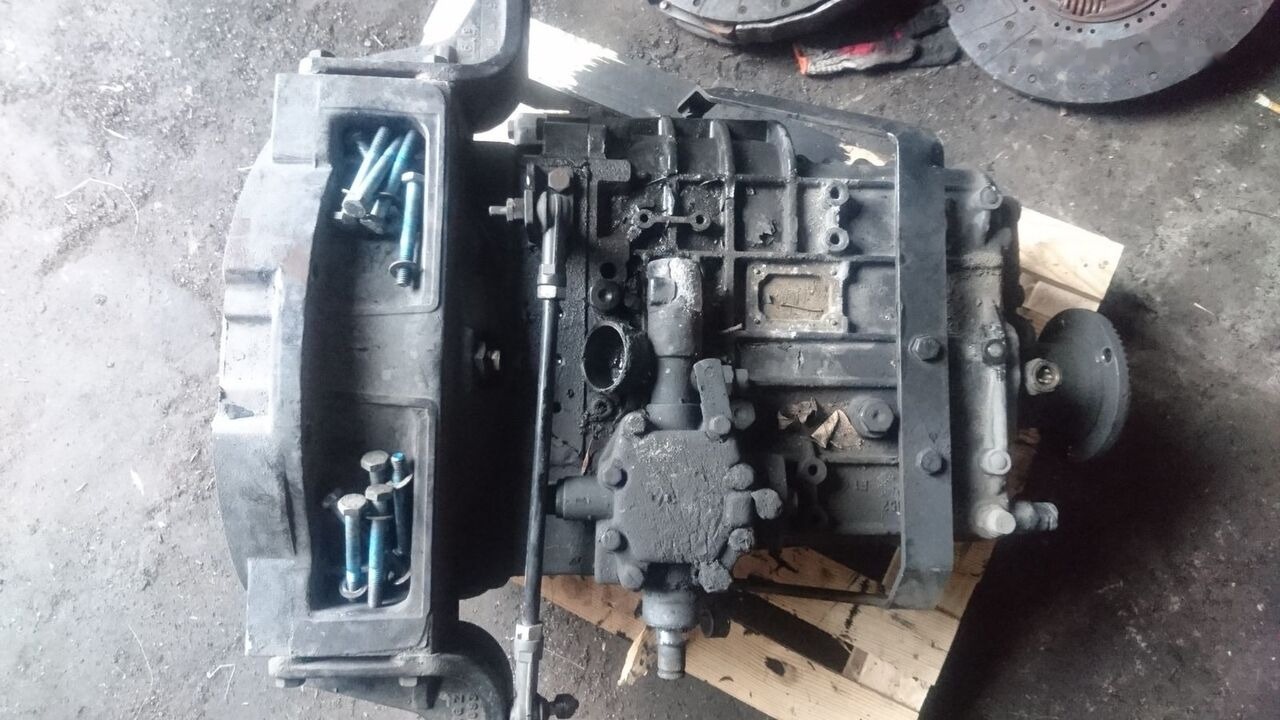 ZF 6S-36 MAN 8.63 8.153 12.163 L2000 - Pārnesumkārba - Kravas automašīna: foto 1 ZF 6S-36 MAN 8.63 8.153 12.163 L2000 - Pārnesumkārba - Kravas automašīna: foto 1
