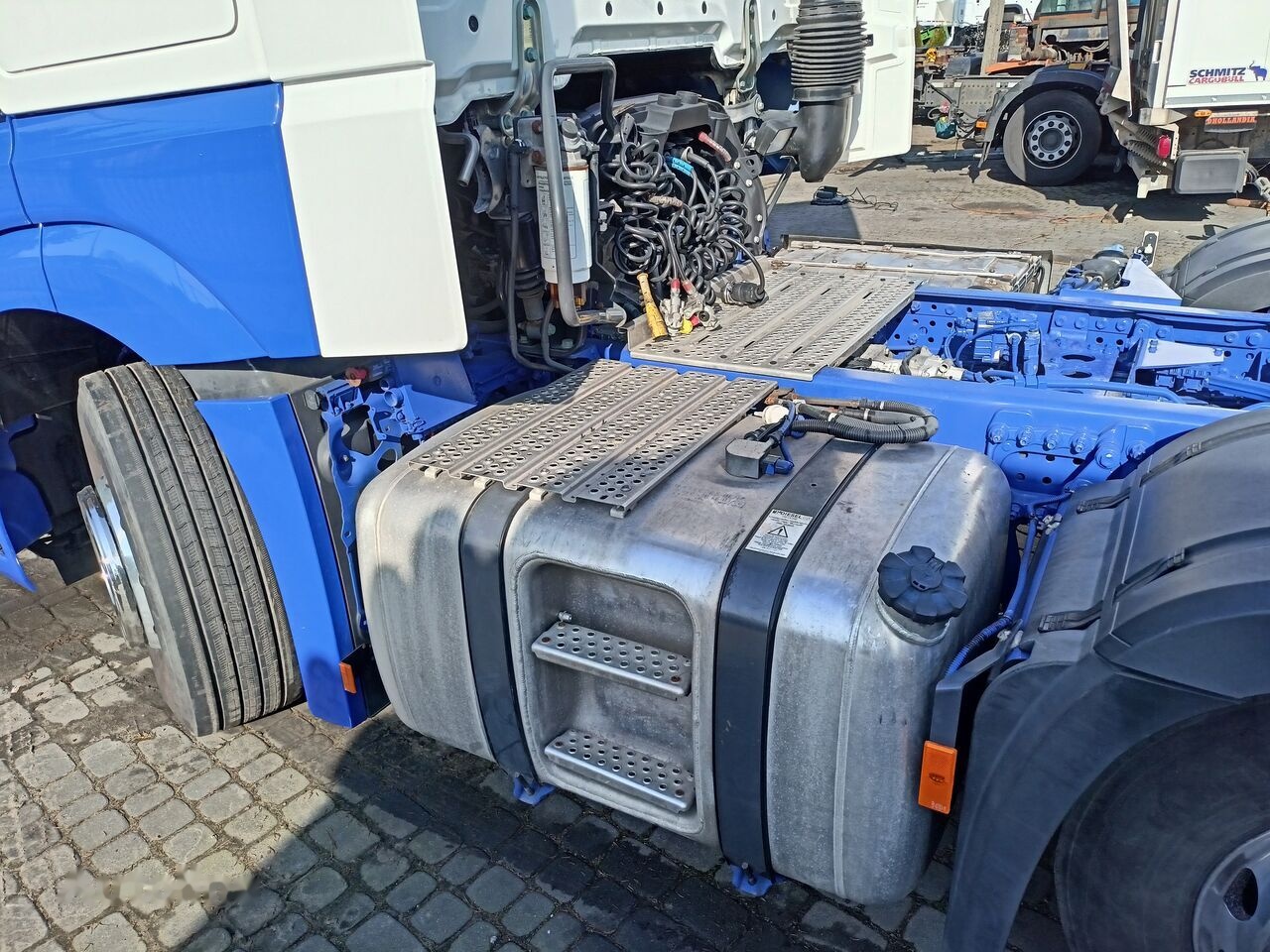 Mercedes-Benz Actros 2553 - Vilcējs: foto 3 Mercedes-Benz Actros 2553 - Vilcējs: foto 3