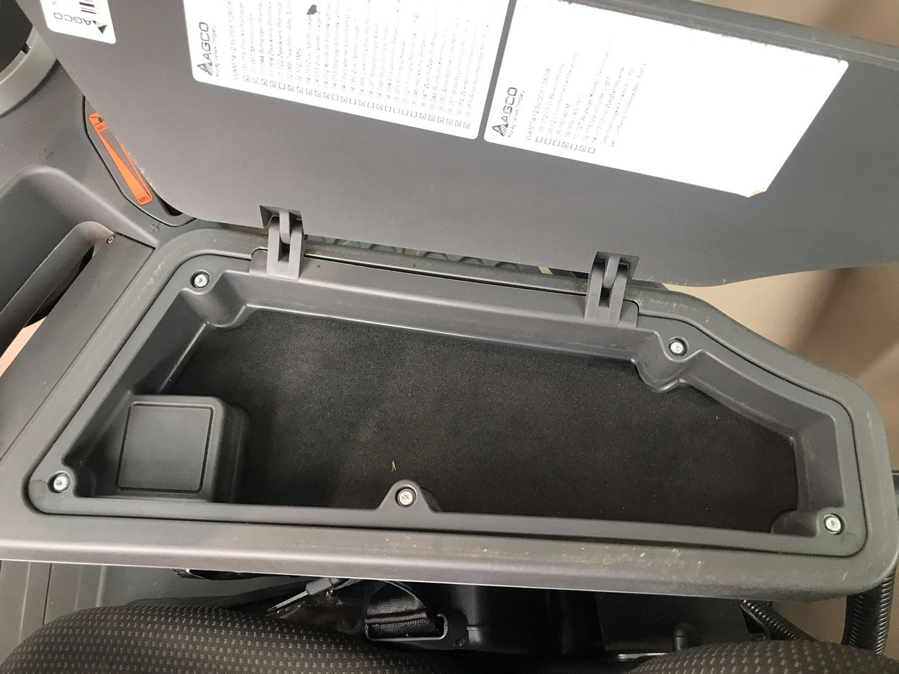 Traktors FENDT 720 Vario S4 PowerPlus: foto 30