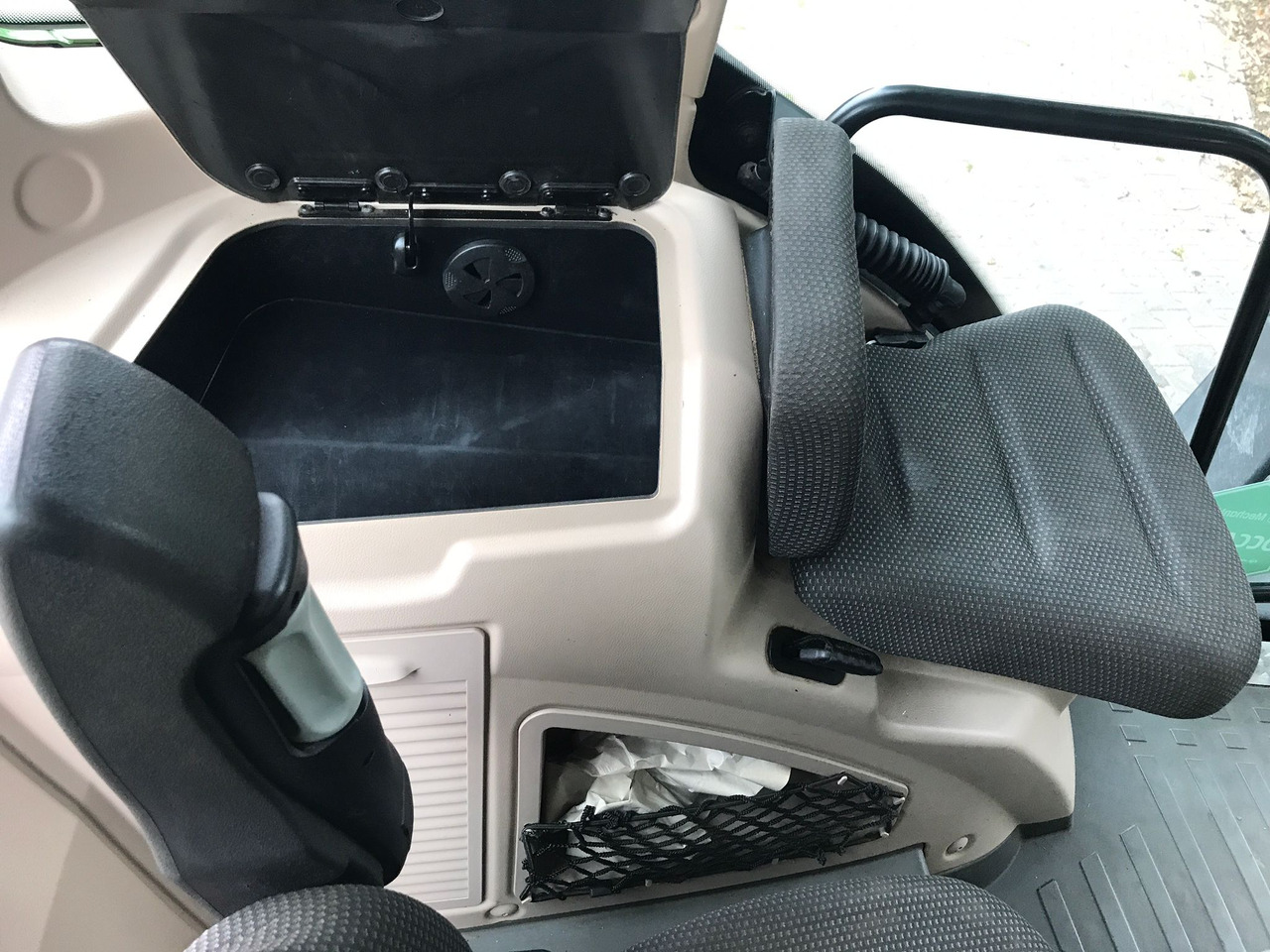 Traktors FENDT 720 Vario S4 PowerPlus: foto 31