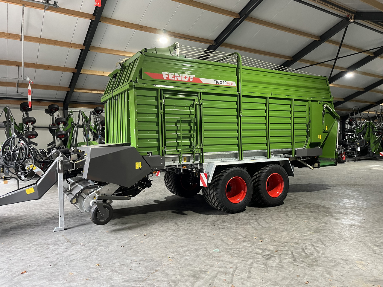 FENDT Tigo 40MSD - Lopbarības kombains: foto 2 FENDT Tigo 40MSD - Lopbarības kombains: foto 2