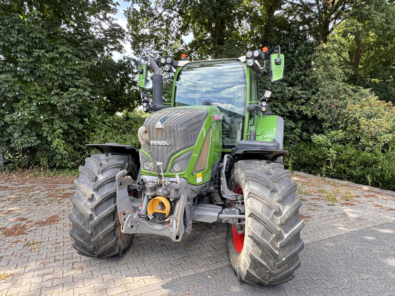 Fendt 718 Gen6 PowerPlus - Traktors: foto 4 Fendt 718 Gen6 PowerPlus - Traktors: foto 4