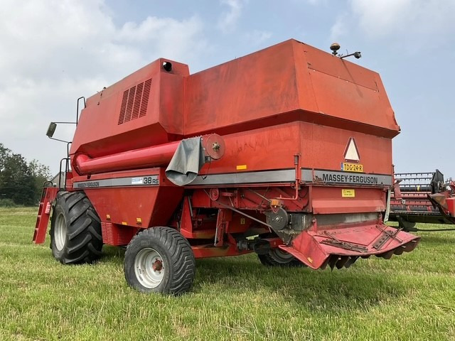 Massey Ferguson 38RS - Labības kombains: foto 5 Massey Ferguson 38RS - Labības kombains: foto 5