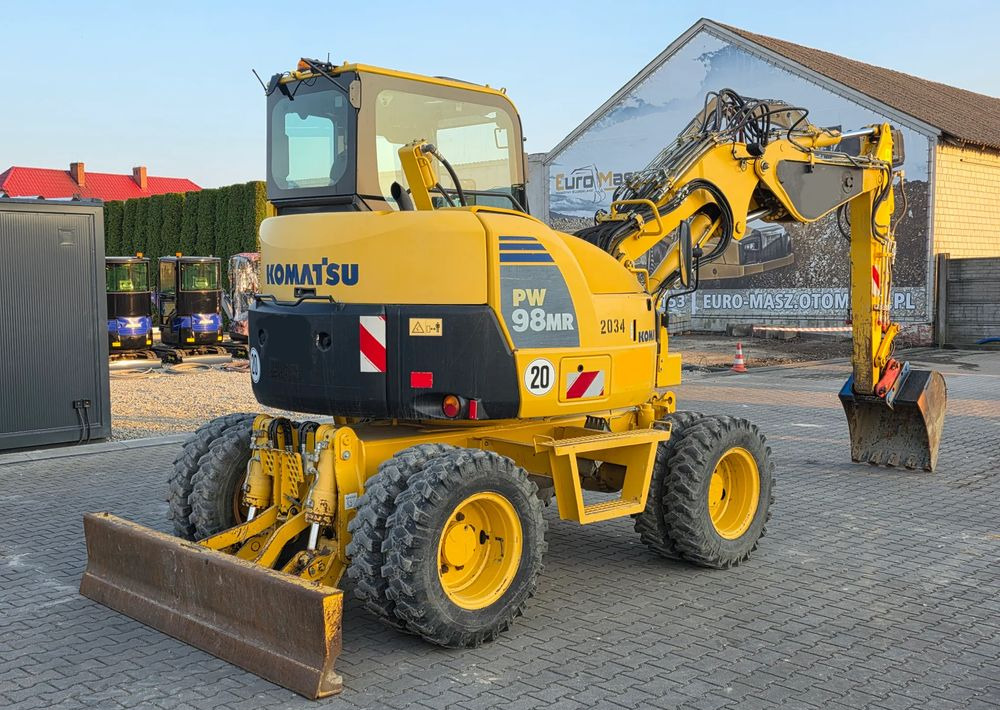 Komatsu PW 98MR-8, 2017 ROK, 5200 MTH, BEZ DPF i ADBLUE - Riteņu ekskavators: foto 3 Komatsu PW 98MR-8, 2017 ROK, 5200 MTH, BEZ DPF i ADBLUE - Riteņu ekskavators: foto 3