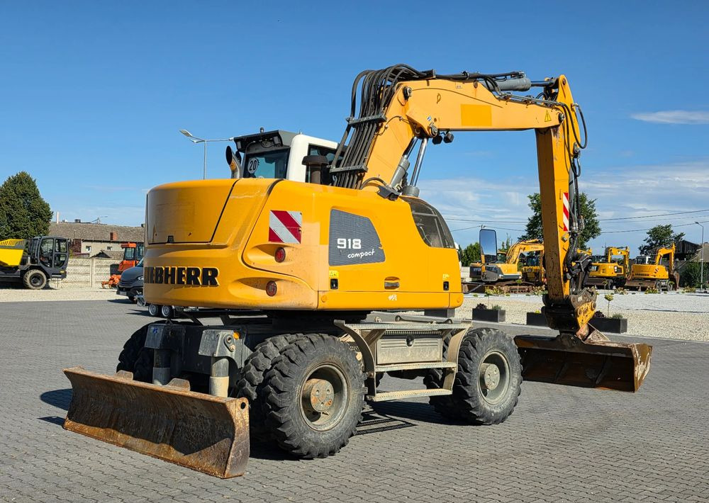 Liebherr A918 COMPACT, 2014 ROK, SW 48 LIKUFIX szybkozłącze - Riteņu ekskavators: foto 5 Liebherr A918 COMPACT, 2014 ROK, SW 48 LIKUFIX szybkozłącze - Riteņu ekskavators: foto 5