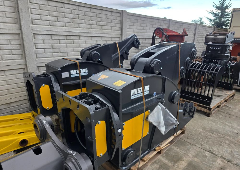 Inny Nowe szczęki kruszące MUSTANG HAMMER RH 20, 1800 KG - Papildaprīkojums - Celtniecības tehnika: foto 5 Inny Nowe szczęki kruszące MUSTANG HAMMER RH 20, 1800 KG - Papildaprīkojums - Celtniecības tehnika: foto 5