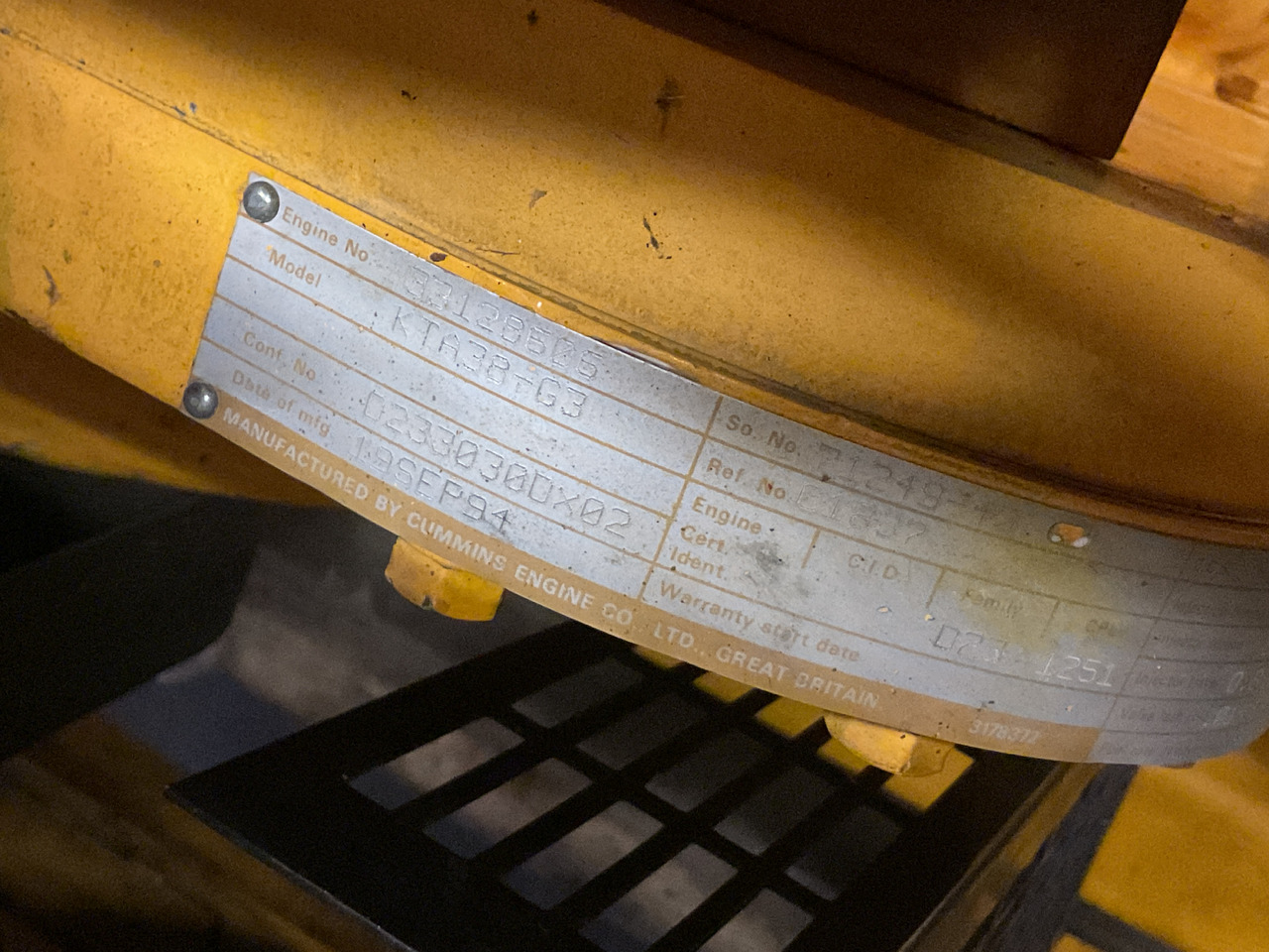 Cummins KTA38G3, 1000KVA Generatorset. Low hours and complete. - Elektroģenerators: foto 5 Cummins KTA38G3, 1000KVA Generatorset. Low hours and complete. - Elektroģenerators: foto 5