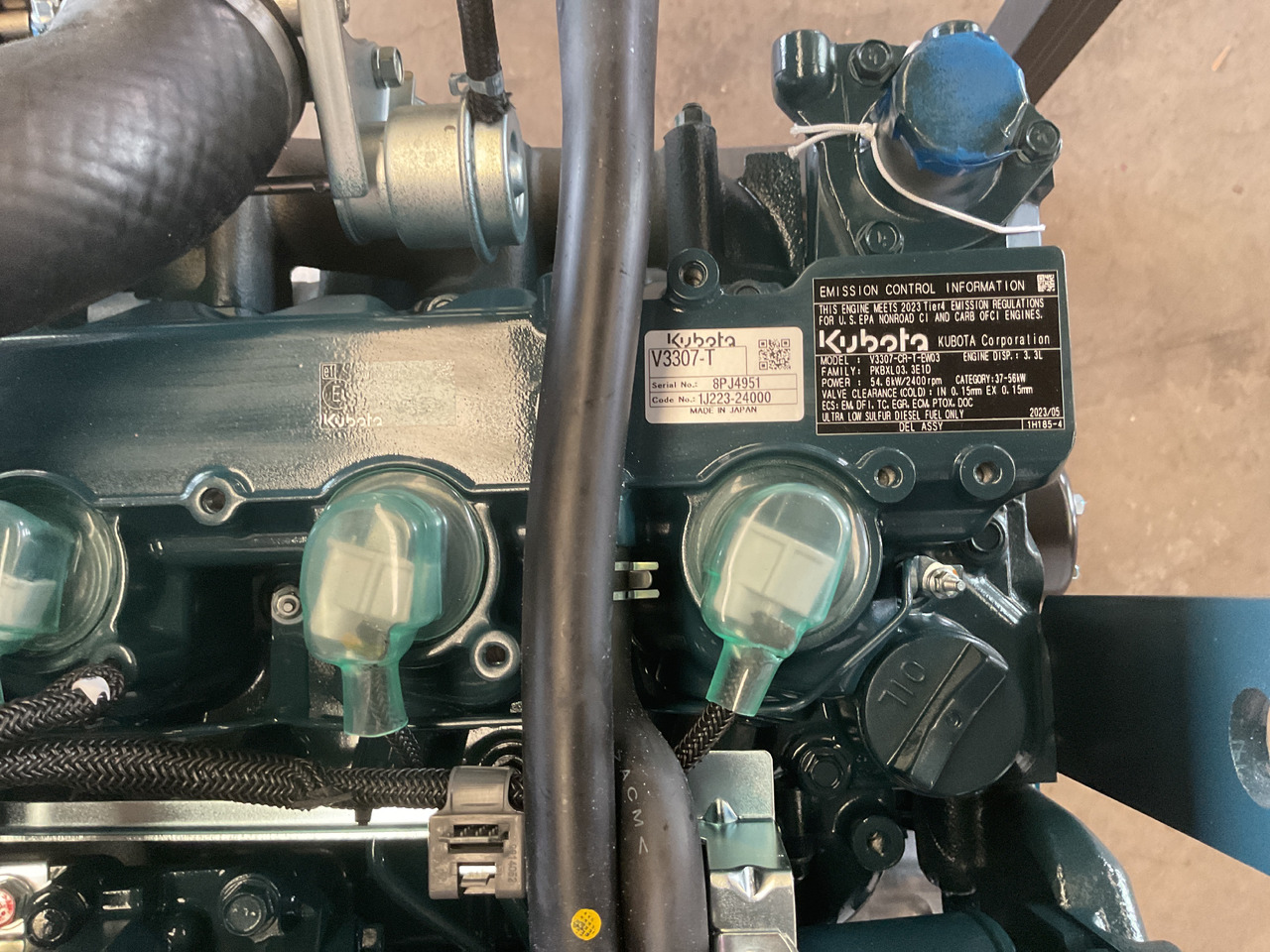 Kubota V3307 CR-T - Dzinējs: foto 4 Kubota V3307 CR-T - Dzinējs: foto 4