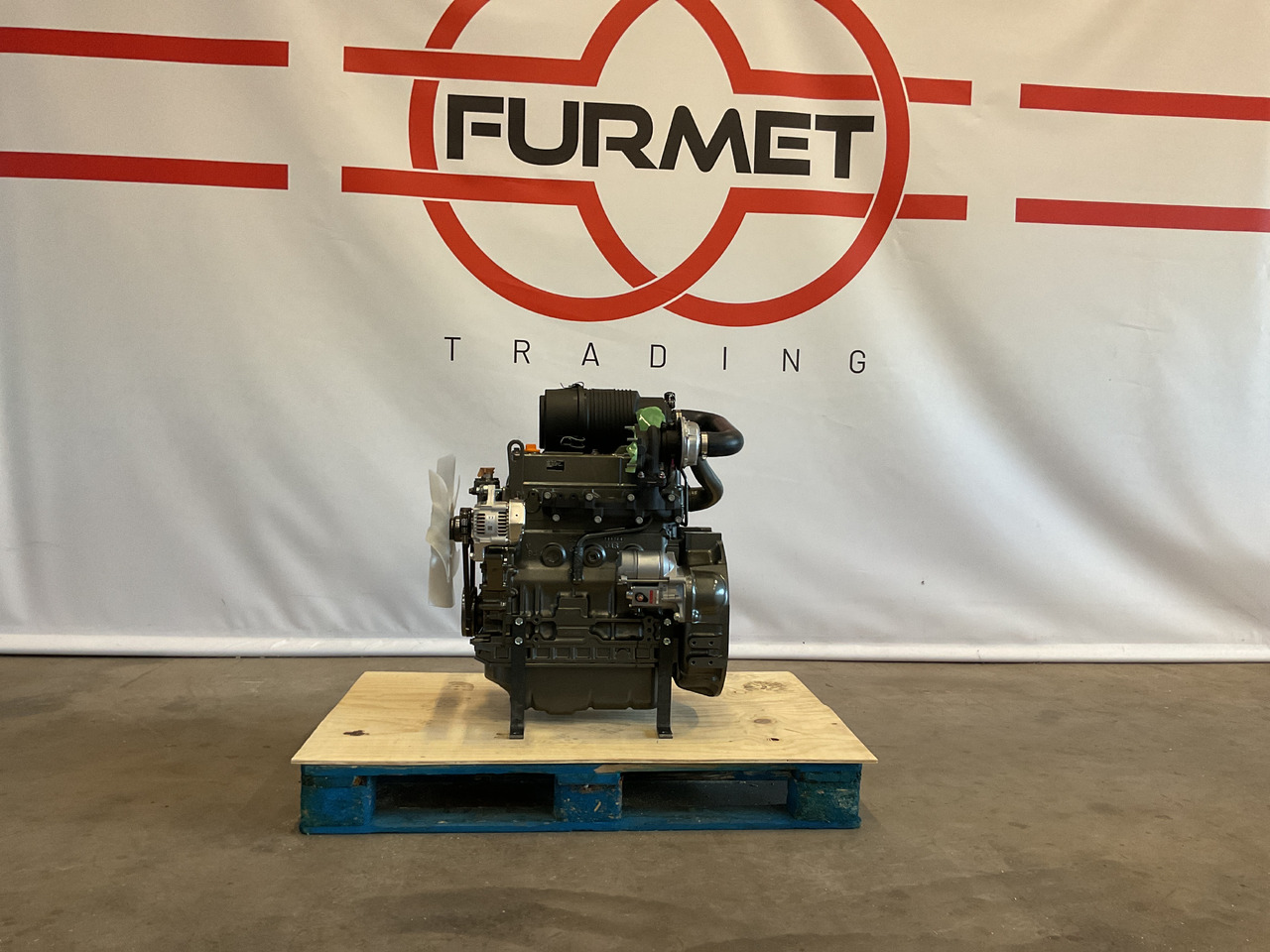 Yanmar 4TNV84T - Dzinējs: foto 1 Yanmar 4TNV84T - Dzinējs: foto 1