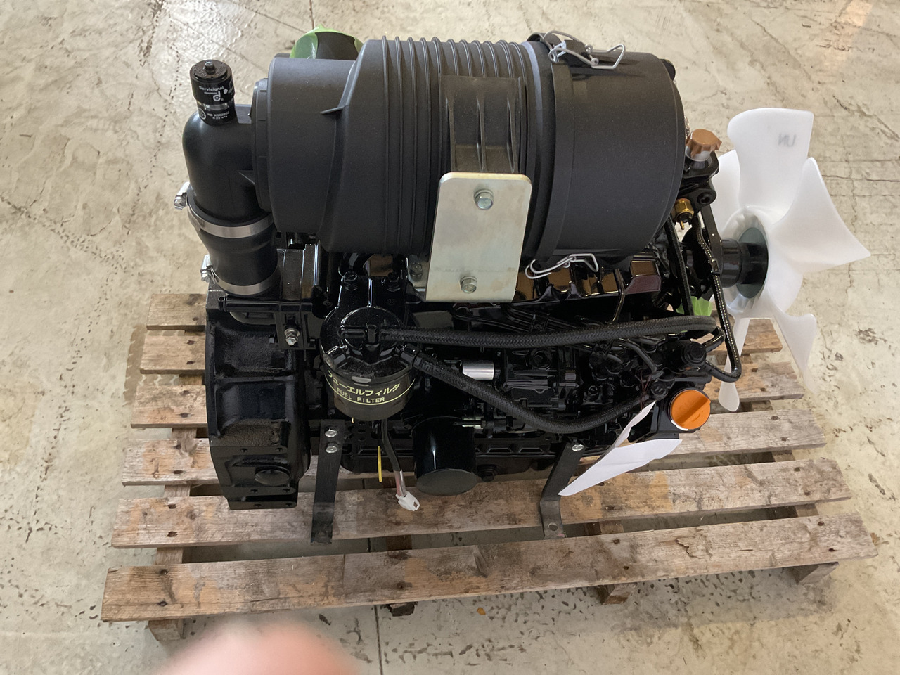 Yanmar 4TNV88 līzingu Yanmar 4TNV88: foto 6