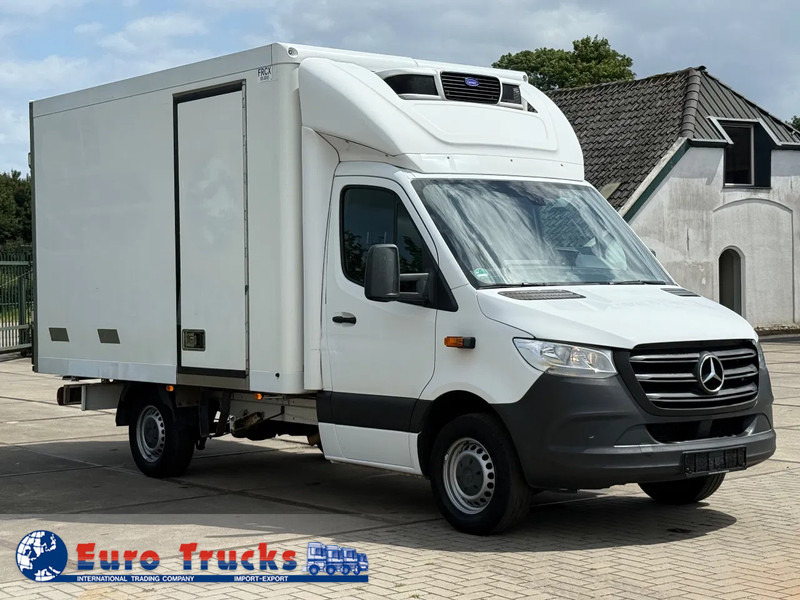 Mercedes-Benz Sprinter 316 - Komercauto refrižerators: foto 3 Mercedes-Benz Sprinter 316 - Komercauto refrižerators: foto 3