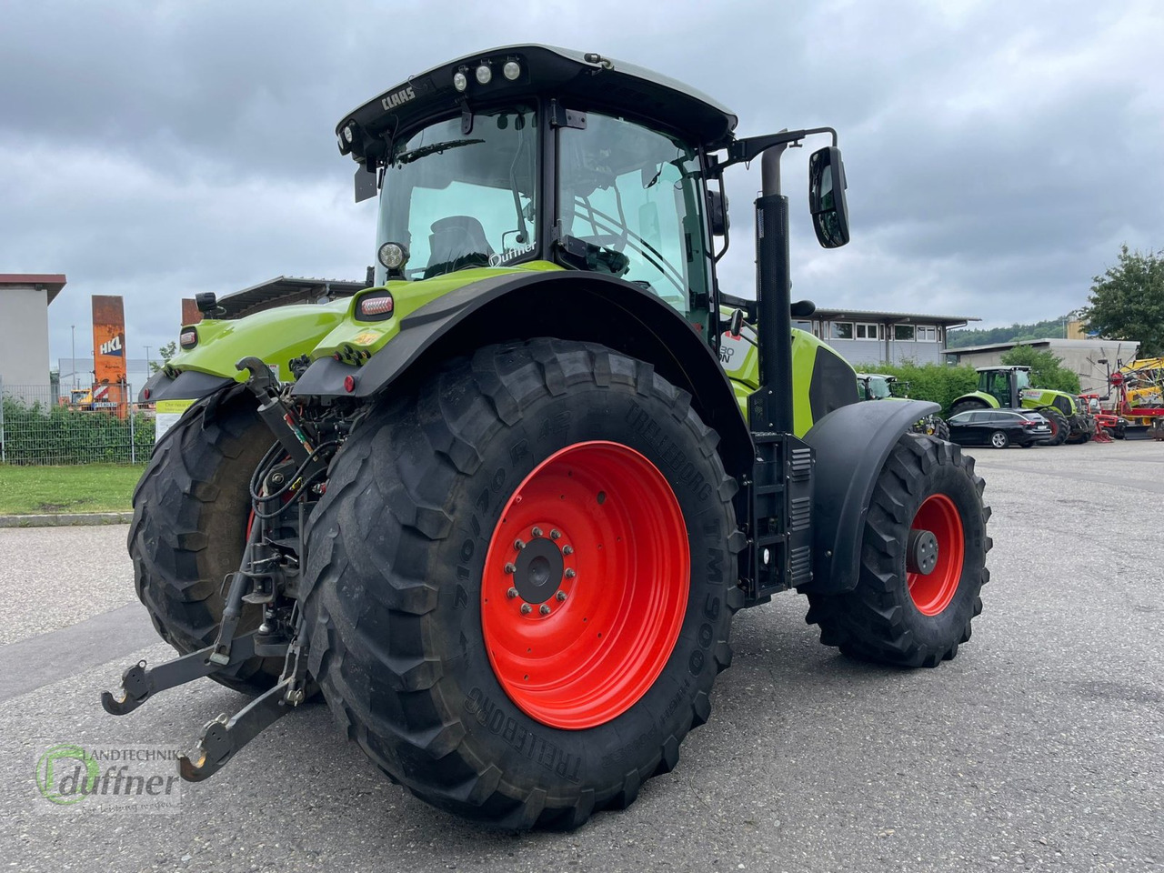 CLAAS Axion 830 C-MATIC - Traktors: foto 4 CLAAS Axion 830 C-MATIC - Traktors: foto 4