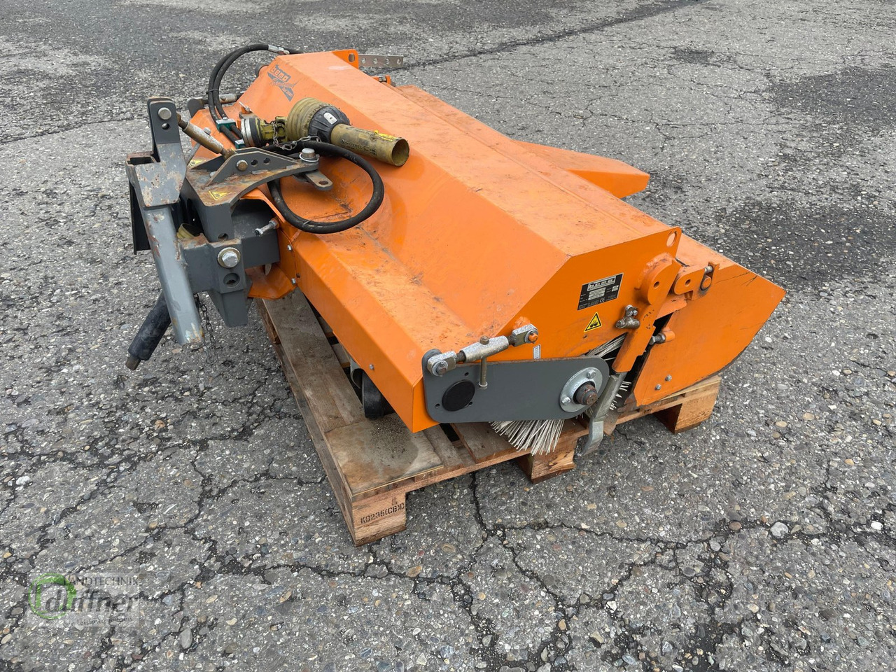 Komunālais traktors Hako Hakotrac 3000 DA: foto 13