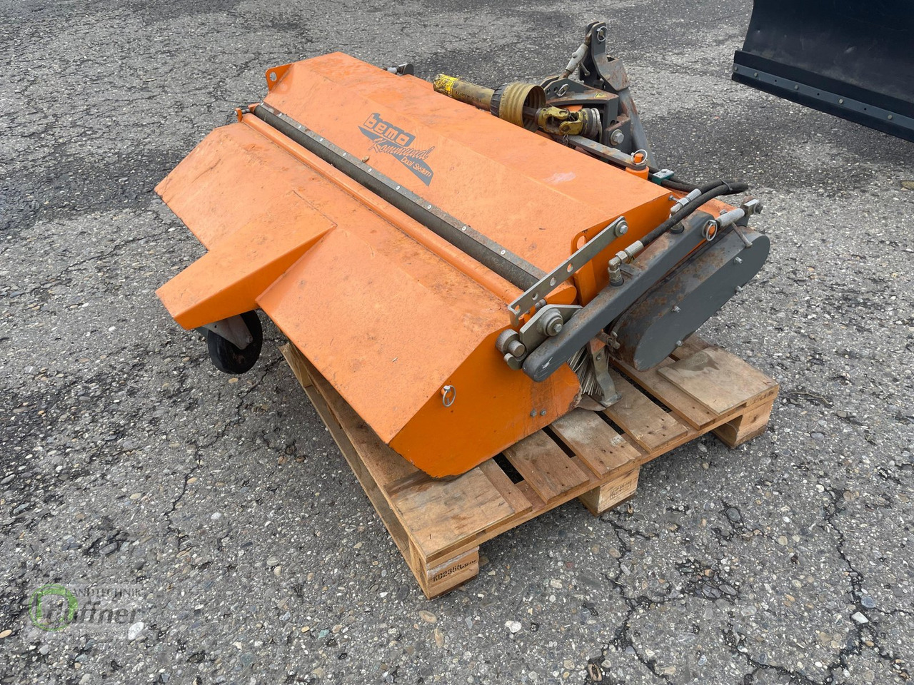 Komunālais traktors Hako Hakotrac 3000 DA: foto 11