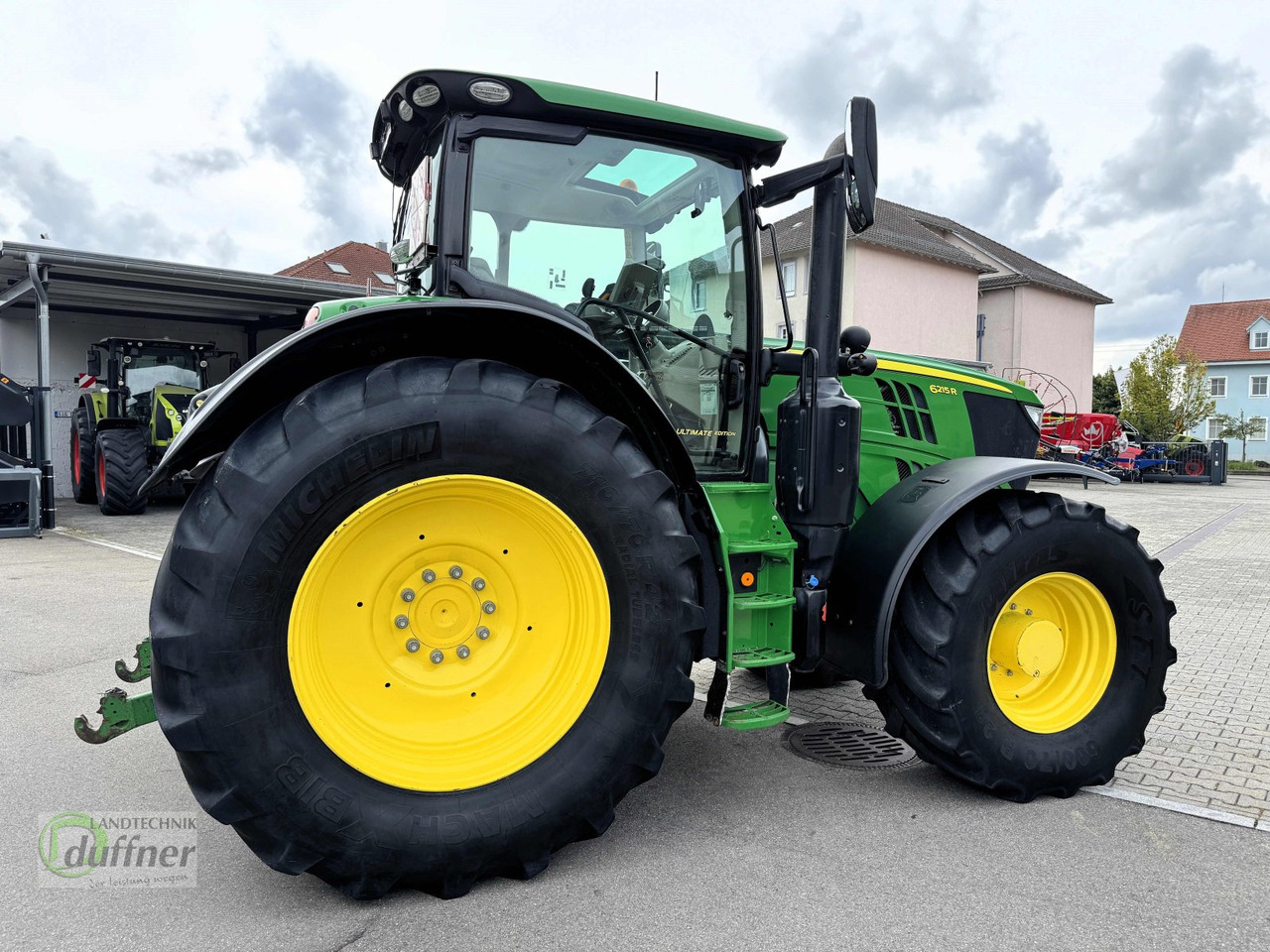 John Deere 6215R - Traktors: foto 3 John Deere 6215R - Traktors: foto 3
