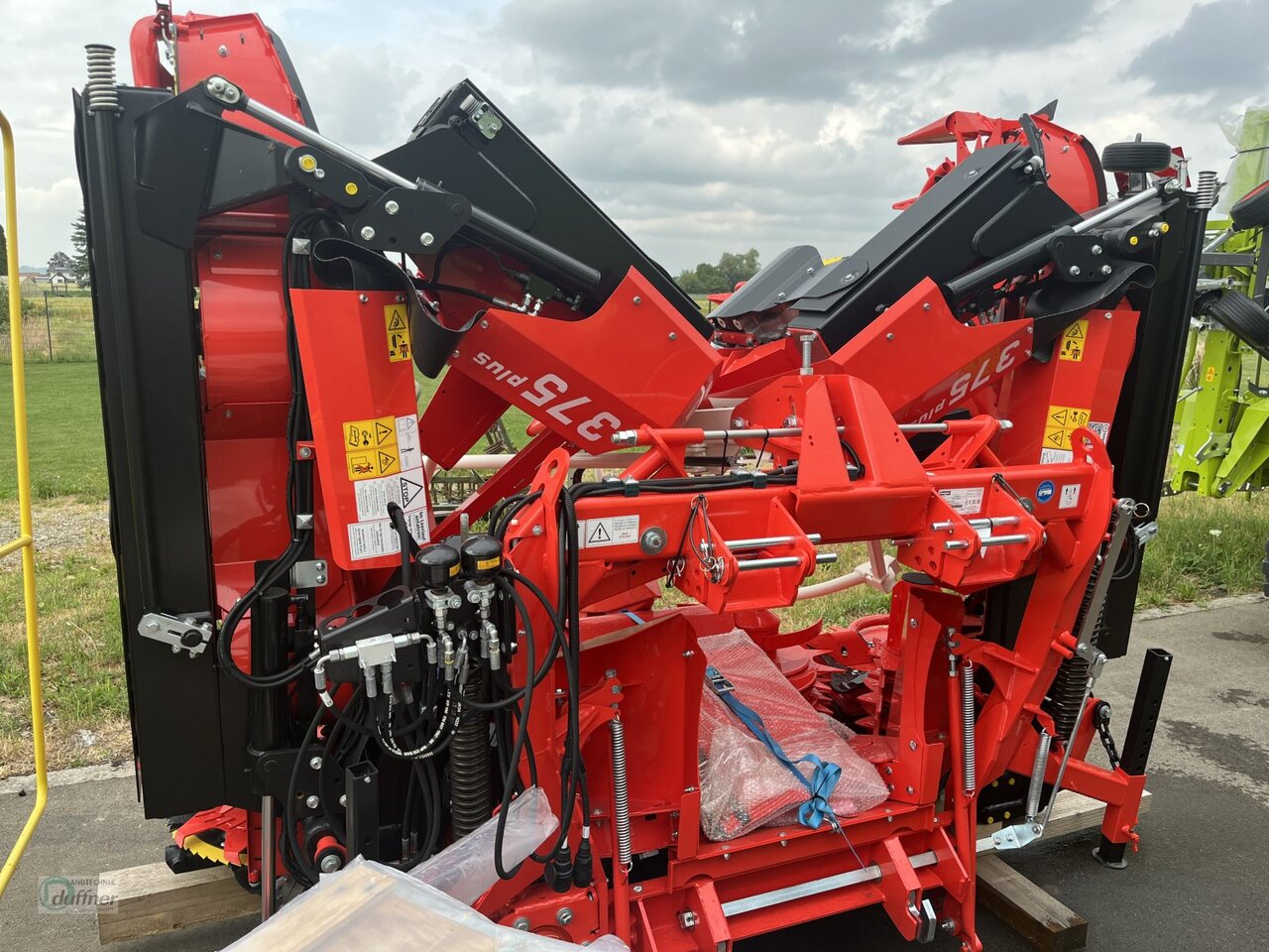 Kemper 375 Plus mit Fahrwerk - Kukurūzas heders: foto 4 Kemper 375 Plus mit Fahrwerk - Kukurūzas heders: foto 4