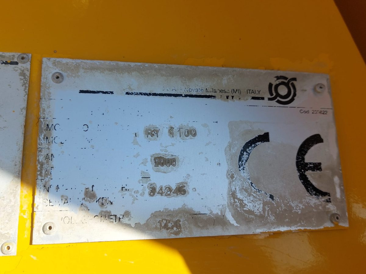 ASTRA HD7 6438 CIFA RY1100 - Betonvedējs: foto 2 ASTRA HD7 6438 CIFA RY1100 - Betonvedējs: foto 2