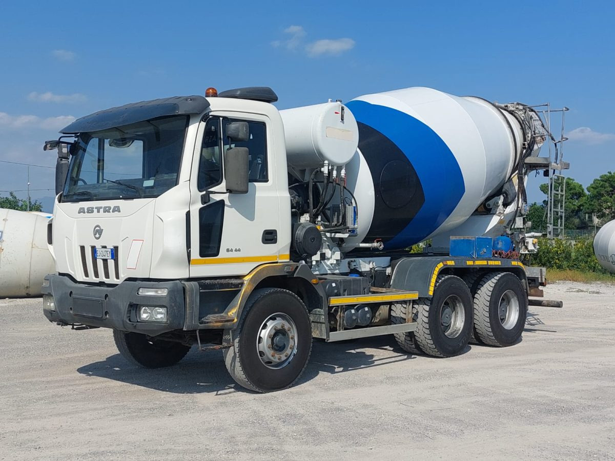 ASTRA HD8 6444 CIFA RY1100 - Betonvedējs: foto 4 ASTRA HD8 6444 CIFA RY1100 - Betonvedējs: foto 4
