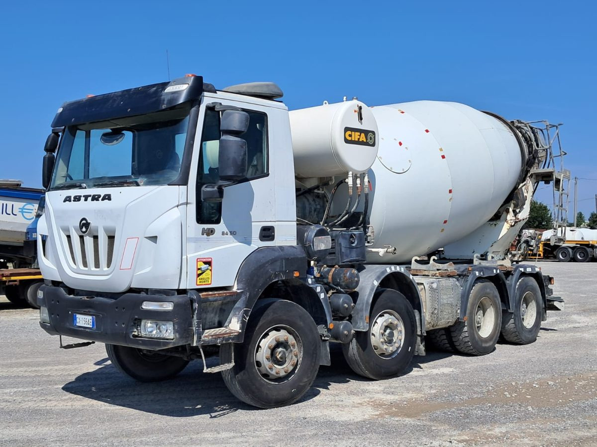 ASTRA HD9 8450 CIFA RY1300 - Betonvedējs: foto 3 ASTRA HD9 8450 CIFA RY1300 - Betonvedējs: foto 3