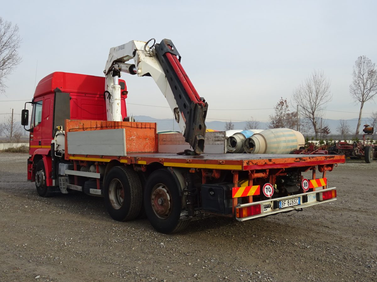 IVECO EUROSTAR 240E42 BONFIGLIOLI P30500XL - Bortu kravas automašīna/ Platforma, Kravas auto ar manipulatoru: foto 5 IVECO EUROSTAR 240E42 BONFIGLIOLI P30500XL - Bortu kravas automašīna/ Platforma, Kravas auto ar manipulatoru: foto 5
