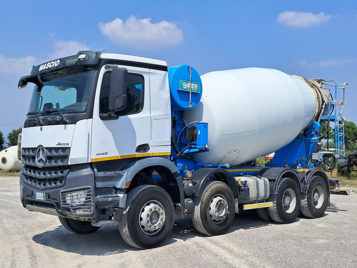 MERCEDES AROCS 4142 - Betonvedējs: foto 4 MERCEDES AROCS 4142 - Betonvedējs: foto 4