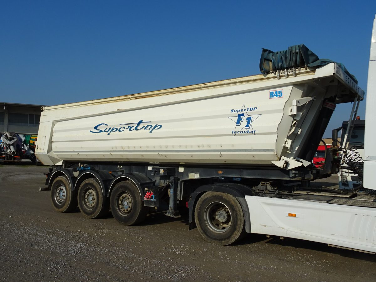 TECNOKAR SUPERTOP T3SP38 - Puspiekabe pašizgāzējs: foto 2 TECNOKAR SUPERTOP T3SP38 - Puspiekabe pašizgāzējs: foto 2