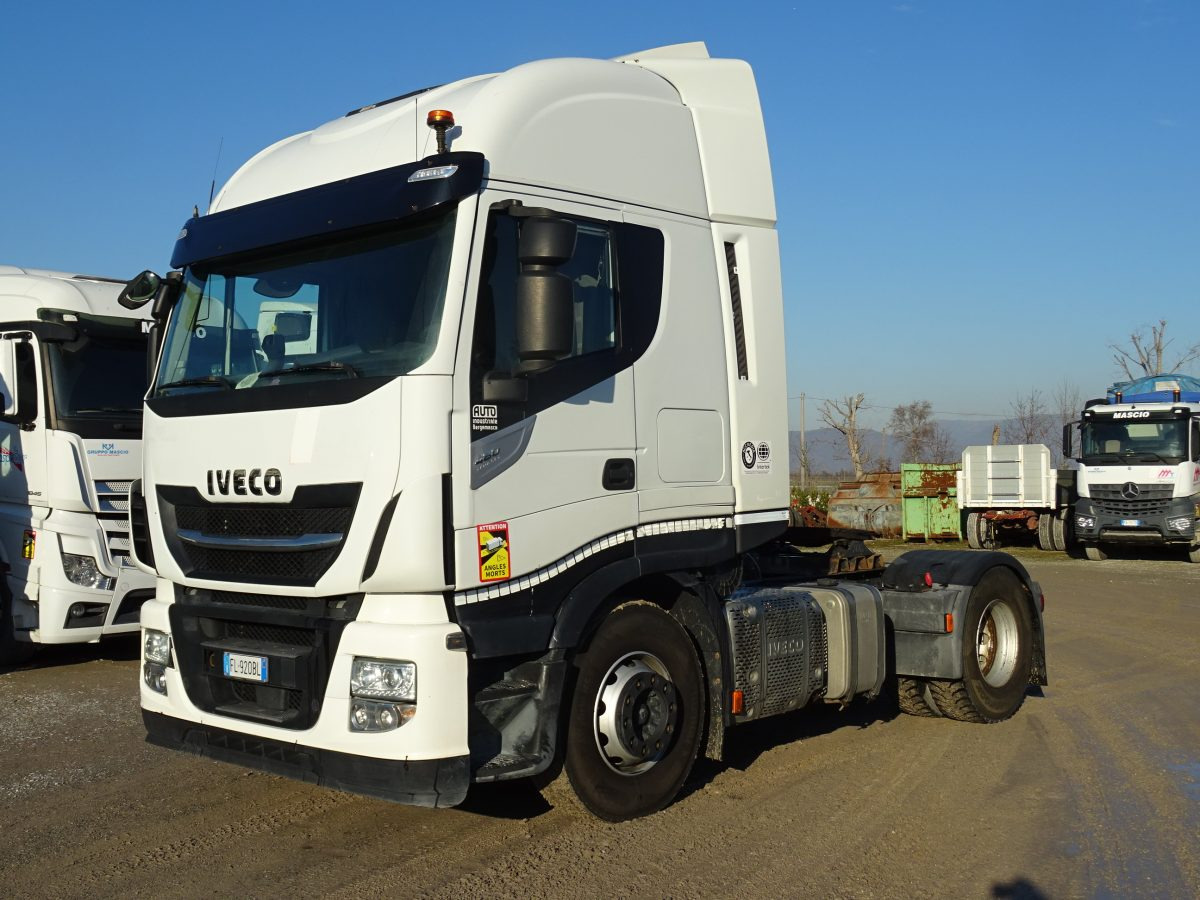 IVECO STRALIS 450 - Vilcējs: foto 1 IVECO STRALIS 450 - Vilcējs: foto 1