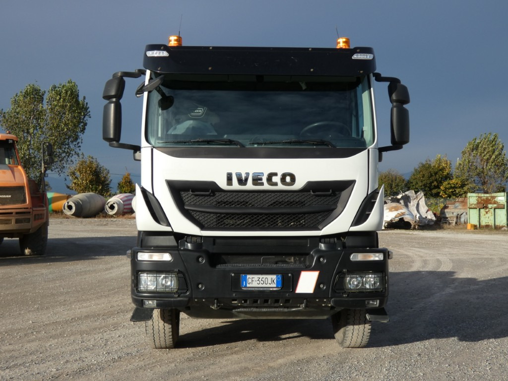 IVECO TRAKKER 500 - Vilcējs: foto 5 IVECO TRAKKER 500 - Vilcējs: foto 5