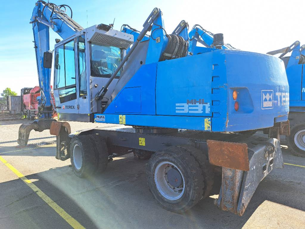 Fuchs MHL331E + Grapple - Atkritumu iekrāvējs: foto 3 Fuchs MHL331E + Grapple - Atkritumu iekrāvējs: foto 3