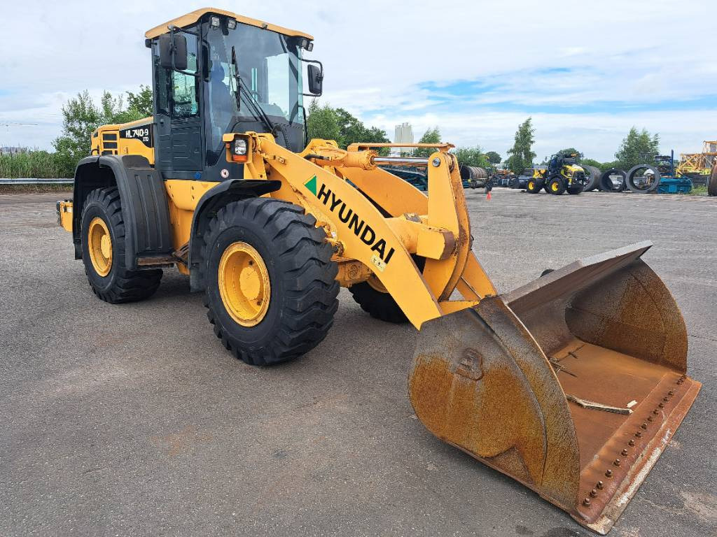 Hyundai HL740-9 XTD, HL740XTD-9 - Riteņu iekrāvējs: foto 2 Hyundai HL740-9 XTD, HL740XTD-9 - Riteņu iekrāvējs: foto 2
