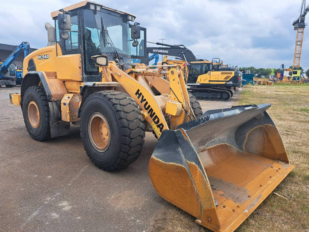 Hyundai HL940 - Riteņu iekrāvējs: foto 2 Hyundai HL940 - Riteņu iekrāvējs: foto 2