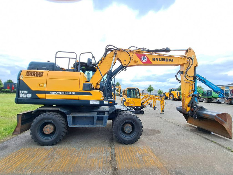 Hyundai HW160 - Riteņu ekskavators: foto 5 Hyundai HW160 - Riteņu ekskavators: foto 5