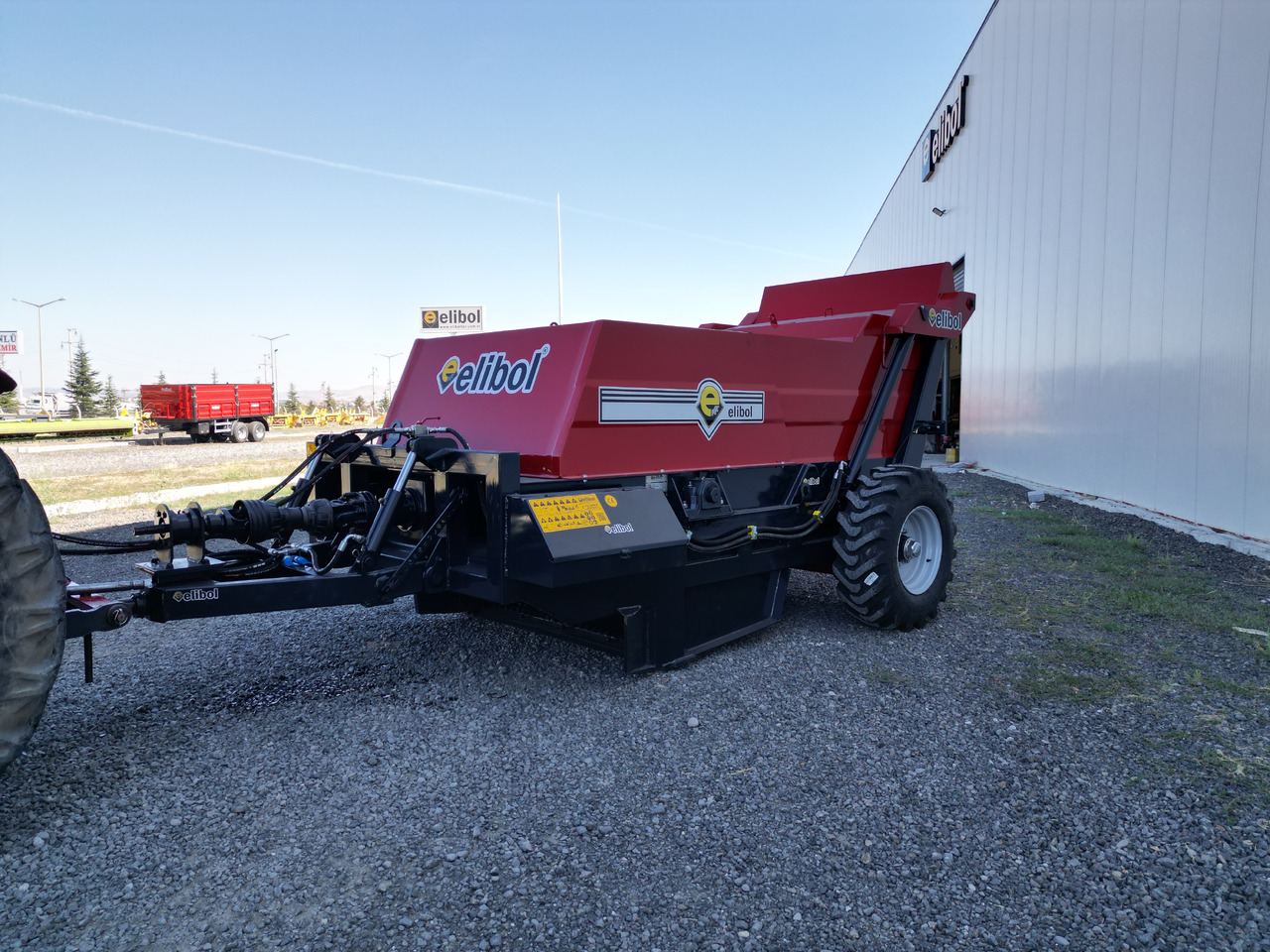 ELİBOL ELİBOL STONE COLLECTOR - Augsnes apstrādes tehnika: foto 2 ELİBOL ELİBOL STONE COLLECTOR - Augsnes apstrādes tehnika: foto 2