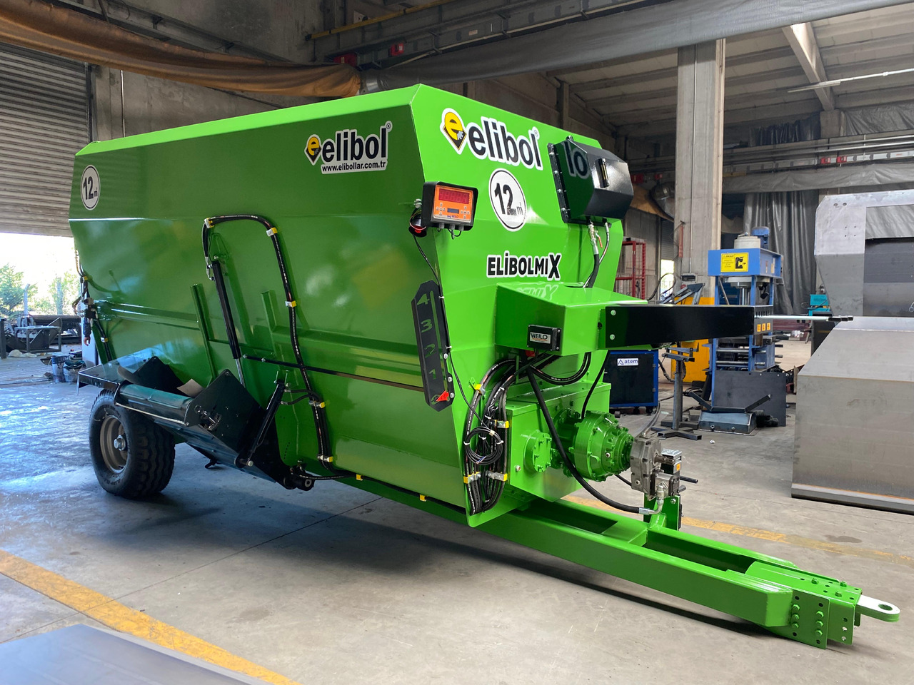 ELİBOL ELİBOLMIX 12M³ HORIZONTAL FEED MIXER - Lopbarības mikseris: foto 4 ELİBOL ELİBOLMIX 12M³ HORIZONTAL FEED MIXER - Lopbarības mikseris: foto 4