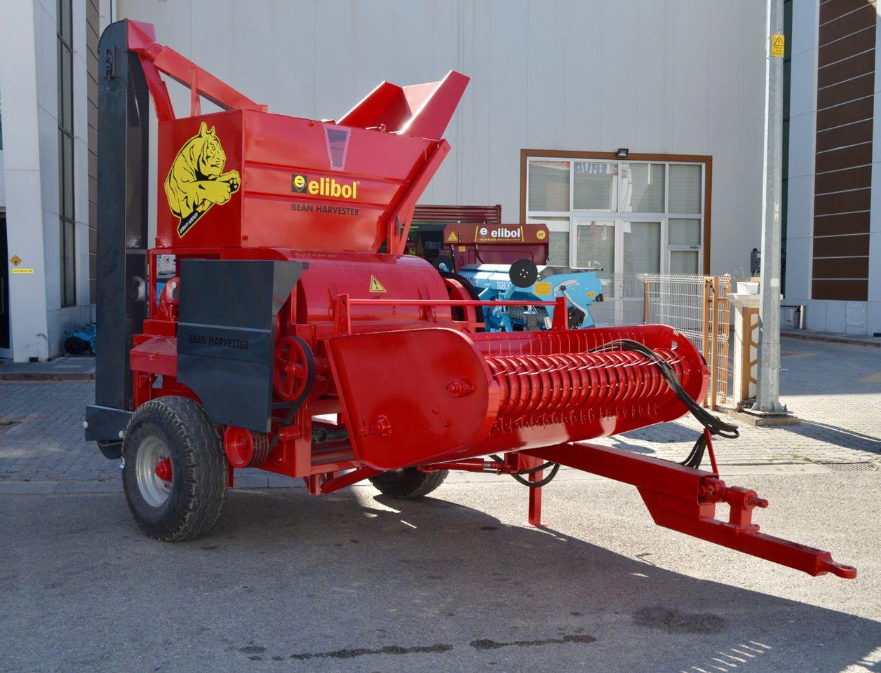 ELİBOL LEGUME HARVESTER MACHINE - Kombainu papildaprīkojums: foto 1 ELİBOL LEGUME HARVESTER MACHINE - Kombainu papildaprīkojums: foto 1